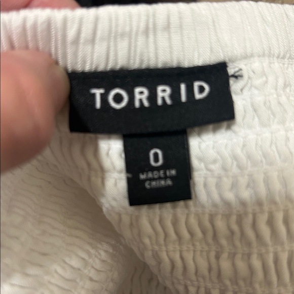 EUC torrid  White Midi Dress with Pink Floral Embroidery. size 0x - Picture 5 of 5